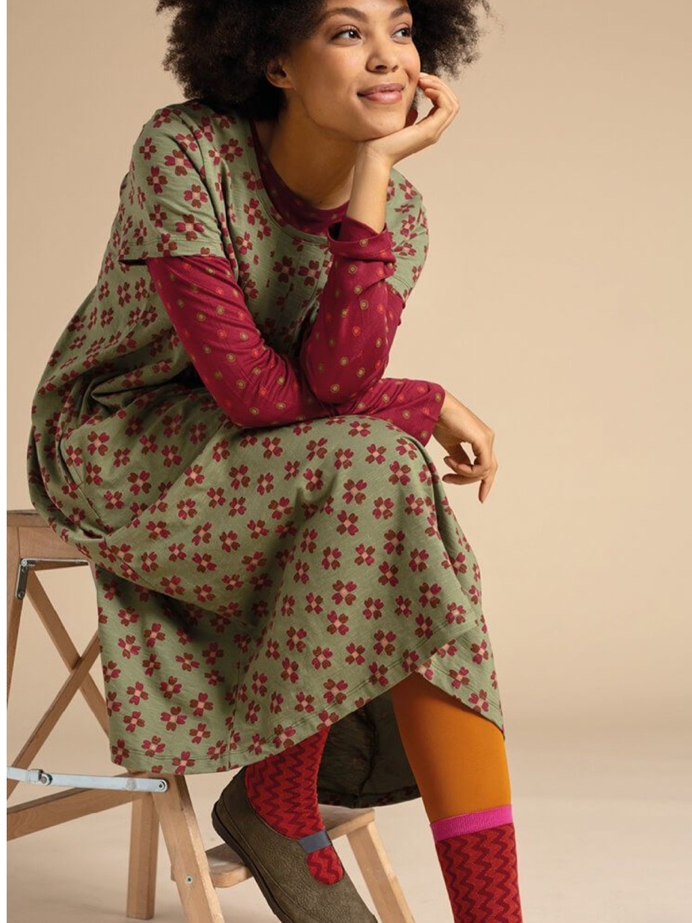 Gudrun Sjoden Olive Green Midi Dress with Maroon Floral Pattern L